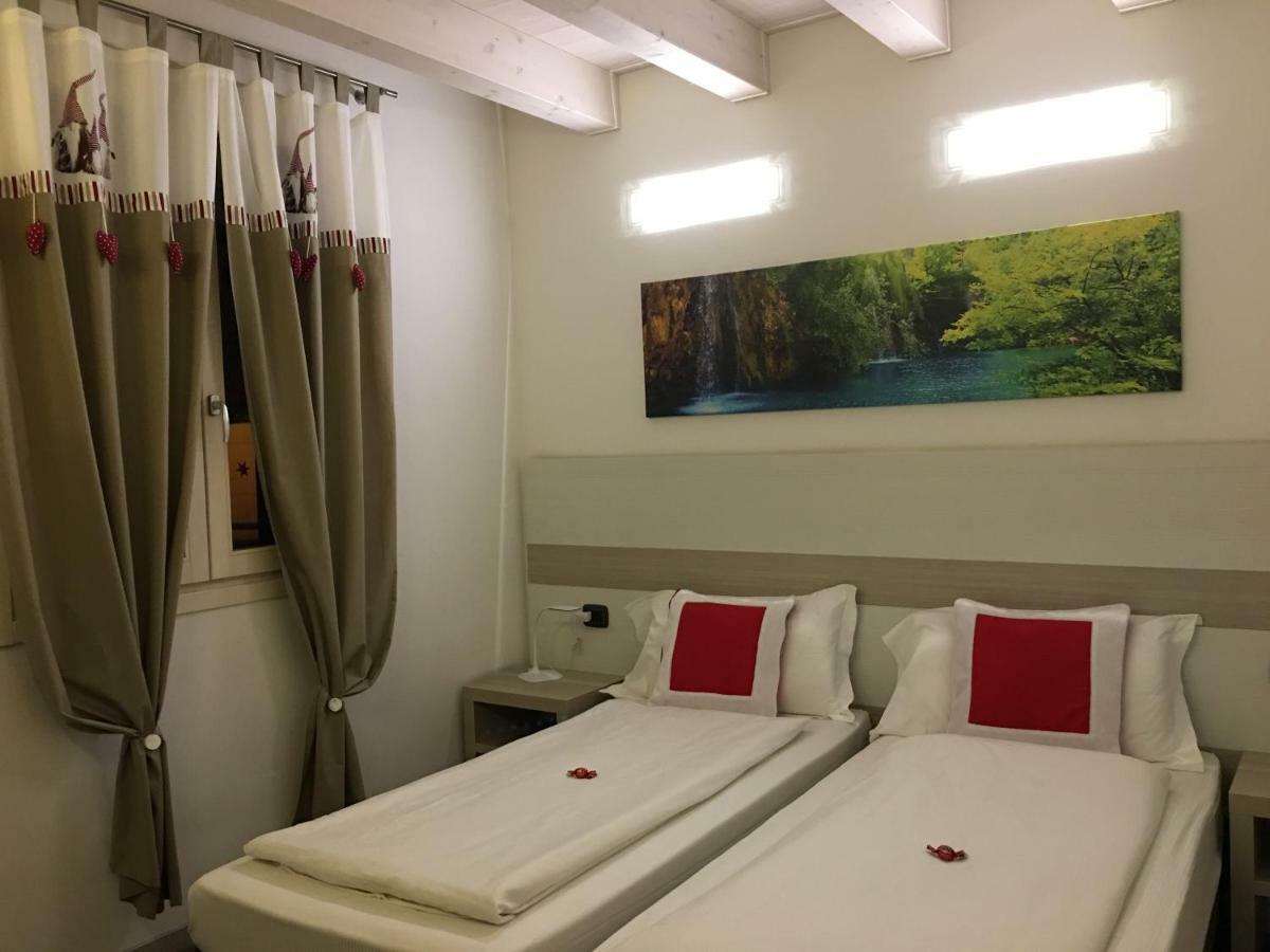 B&B Nuova Ostiglia Quinto Di Treviso Exterior foto